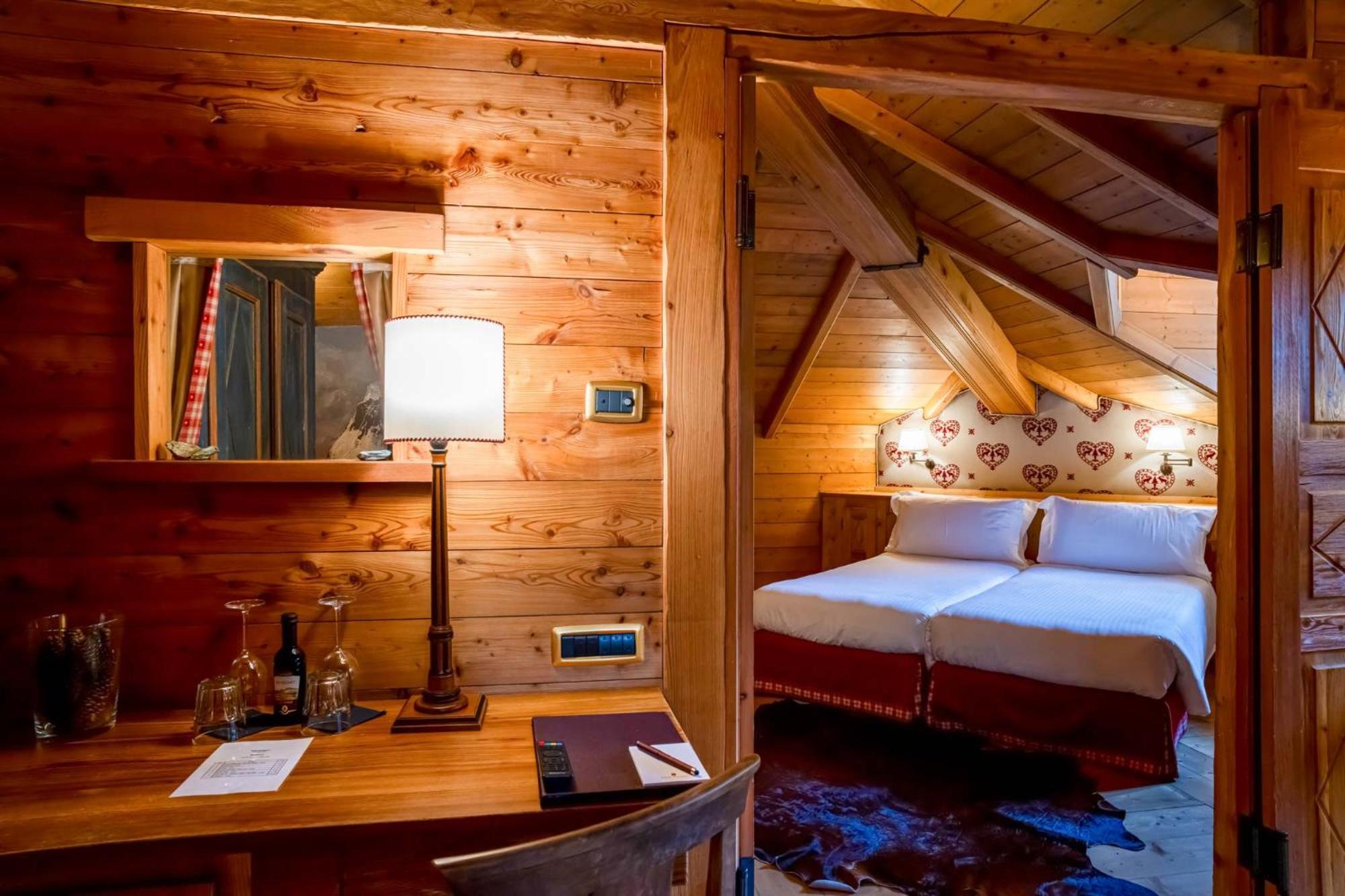 Hotel Breithorn Champoluc Kültér fotó
