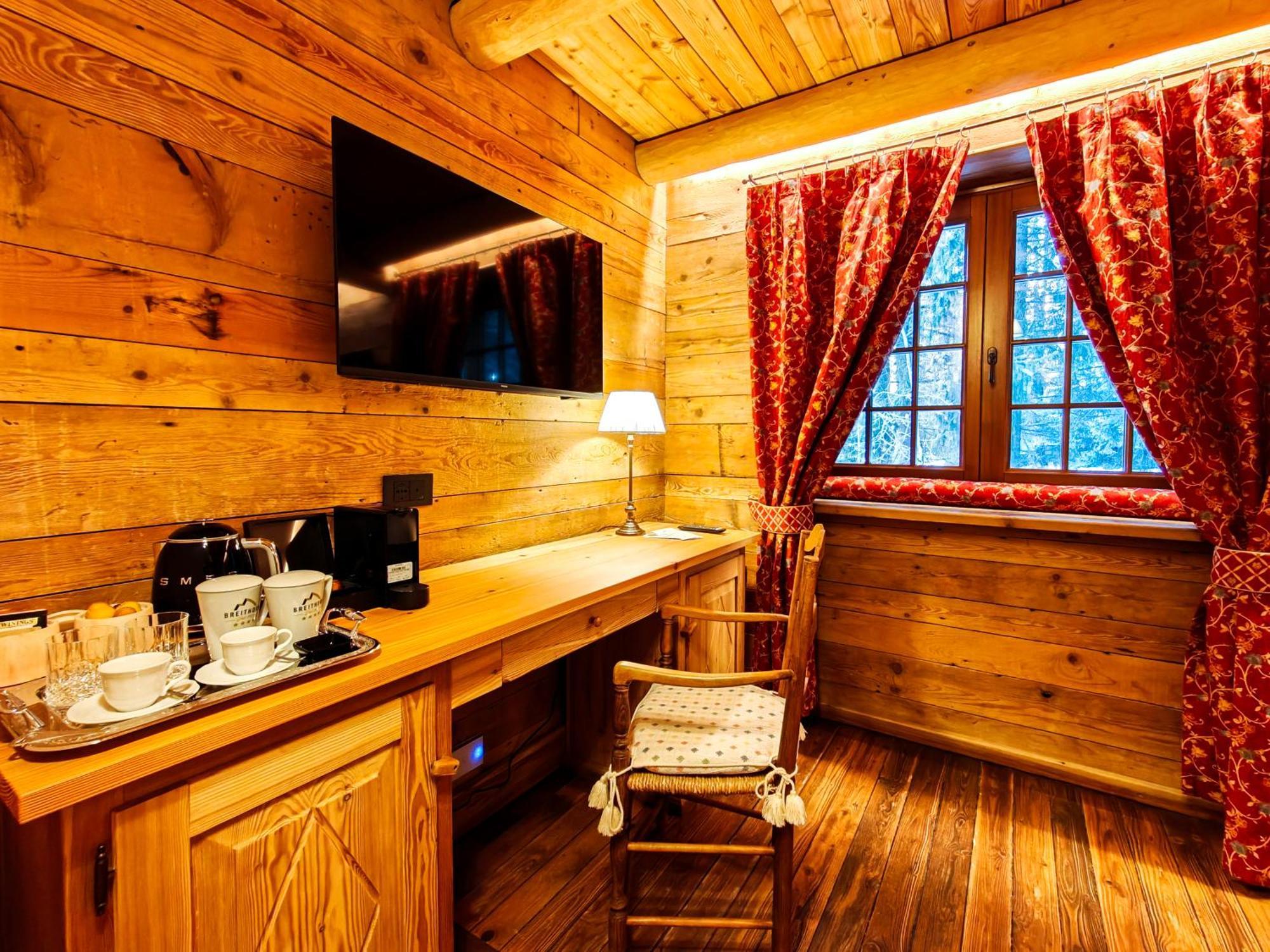 Hotel Breithorn Champoluc Kültér fotó