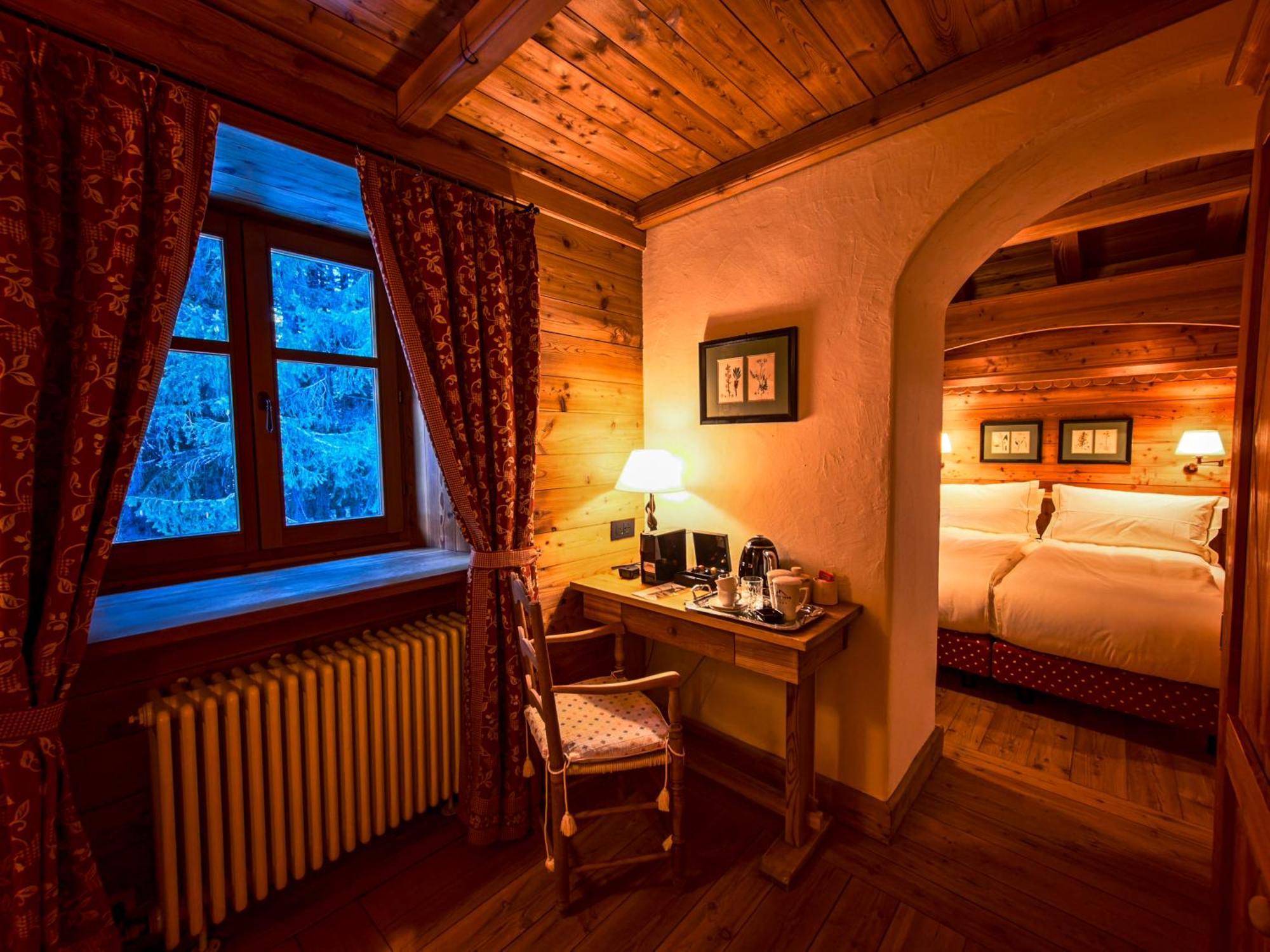 Hotel Breithorn Champoluc Kültér fotó
