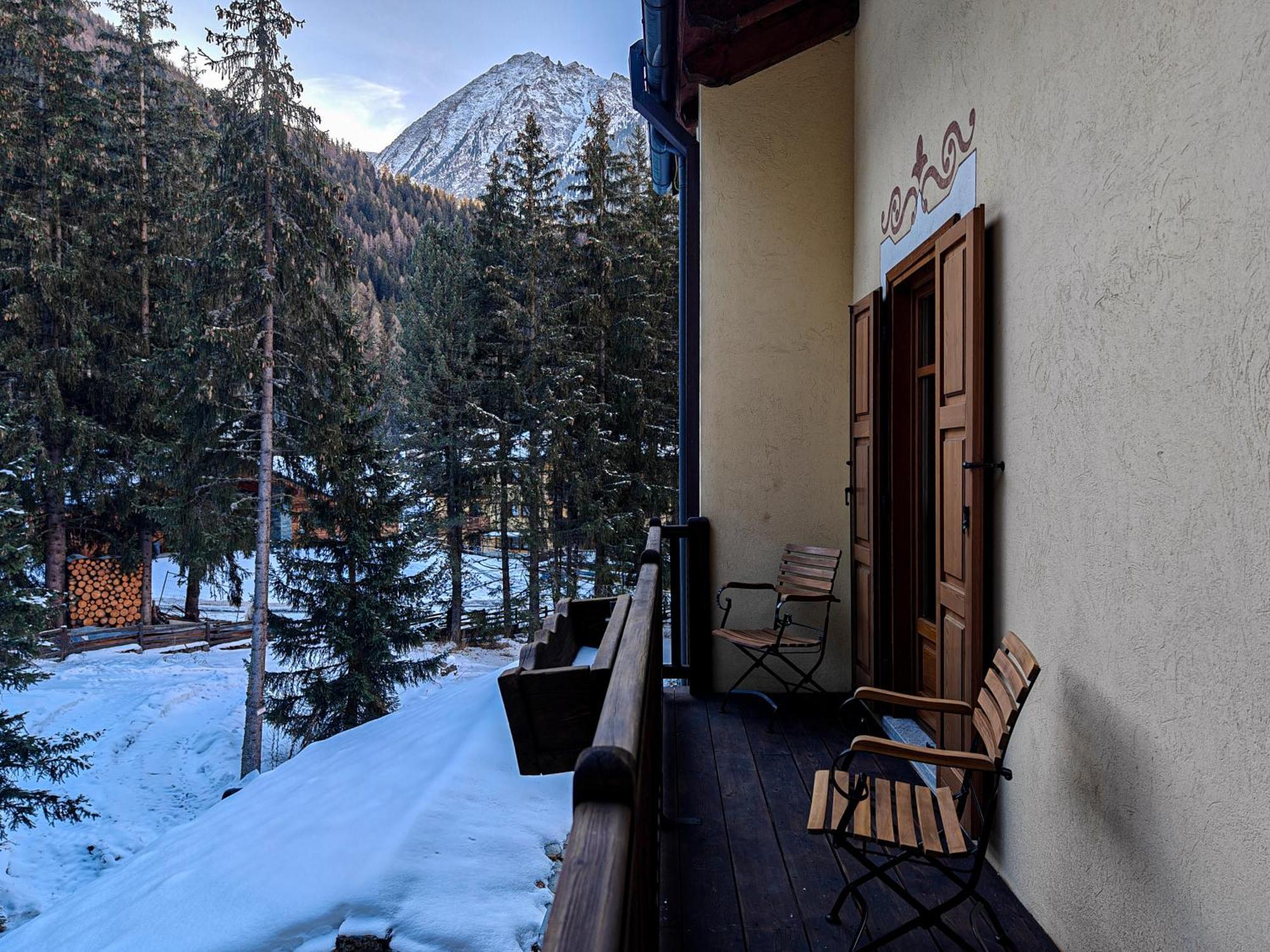 Hotel Breithorn Champoluc Kültér fotó