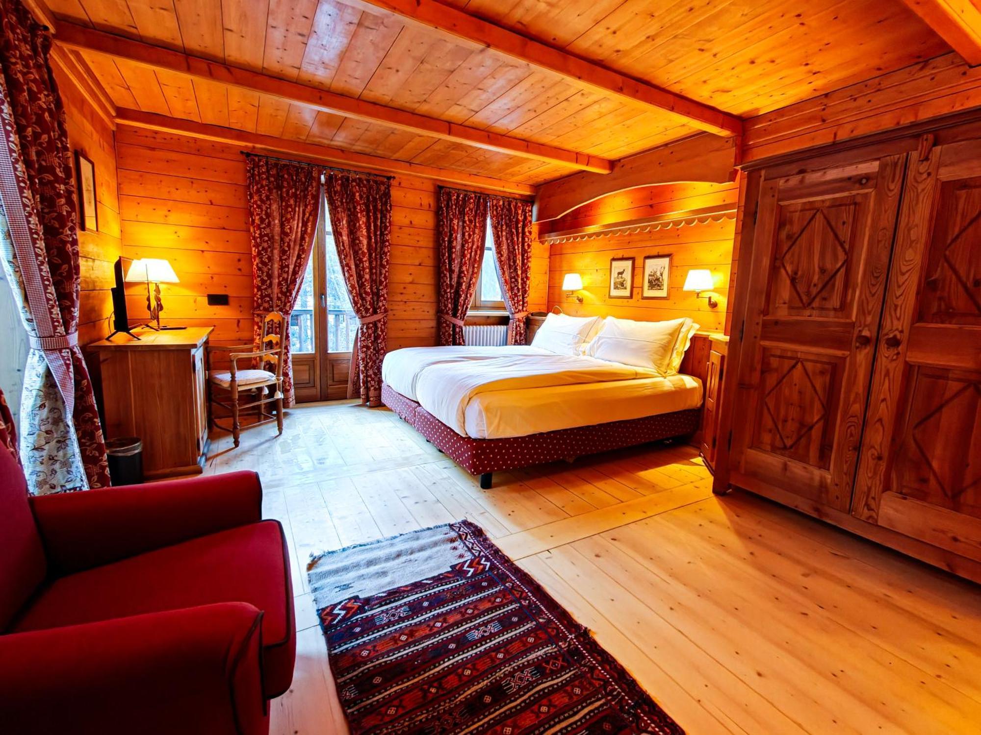 Hotel Breithorn Champoluc Kültér fotó