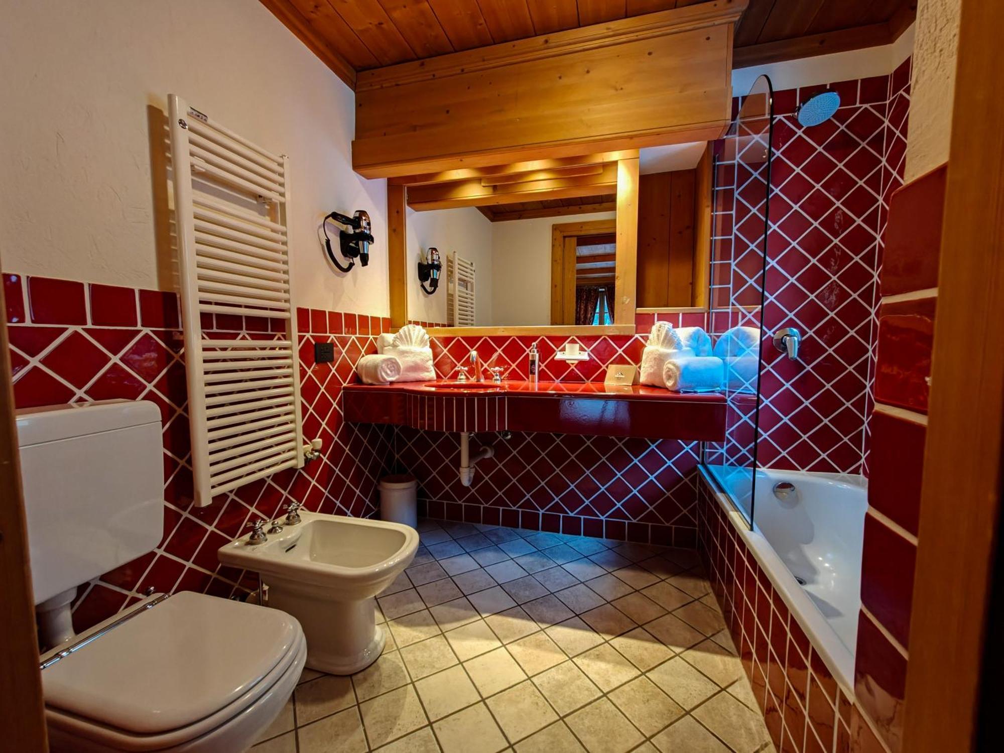 Hotel Breithorn Champoluc Kültér fotó